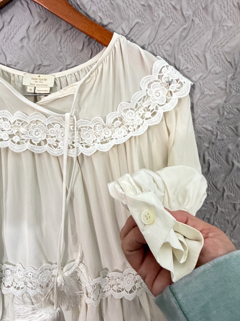 Kate Spade New York Silk Lace Ruffle High Low Boho Blouse Ivory womens Medium - Picture 7 of 12